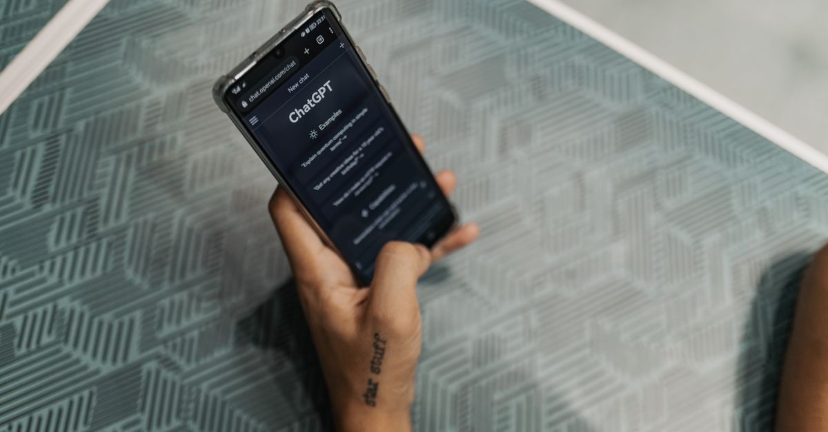 企业做APP开发，怎样设计离线模式才能让外勤人员正常干活？